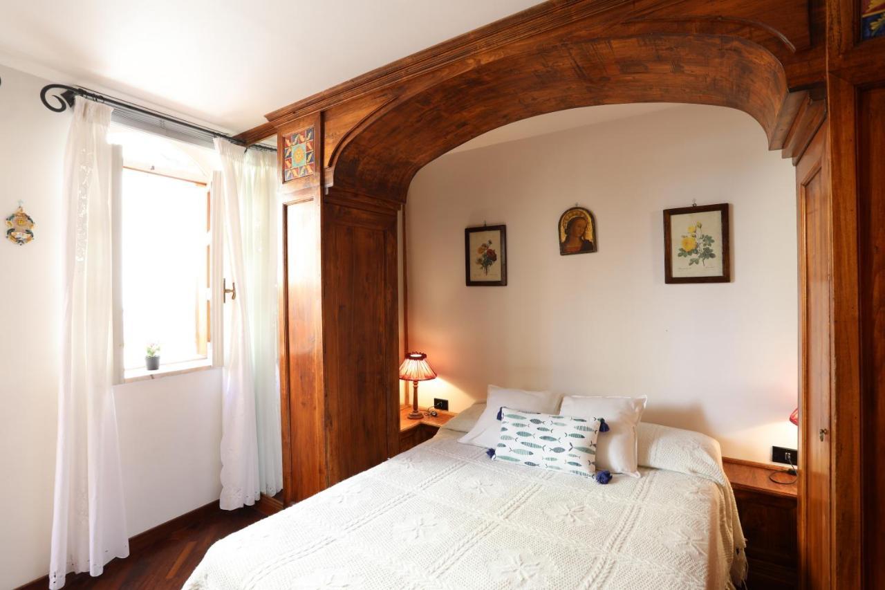 Porta Catania & Duomo Cozy Apartment 陶尔米纳 外观 照片