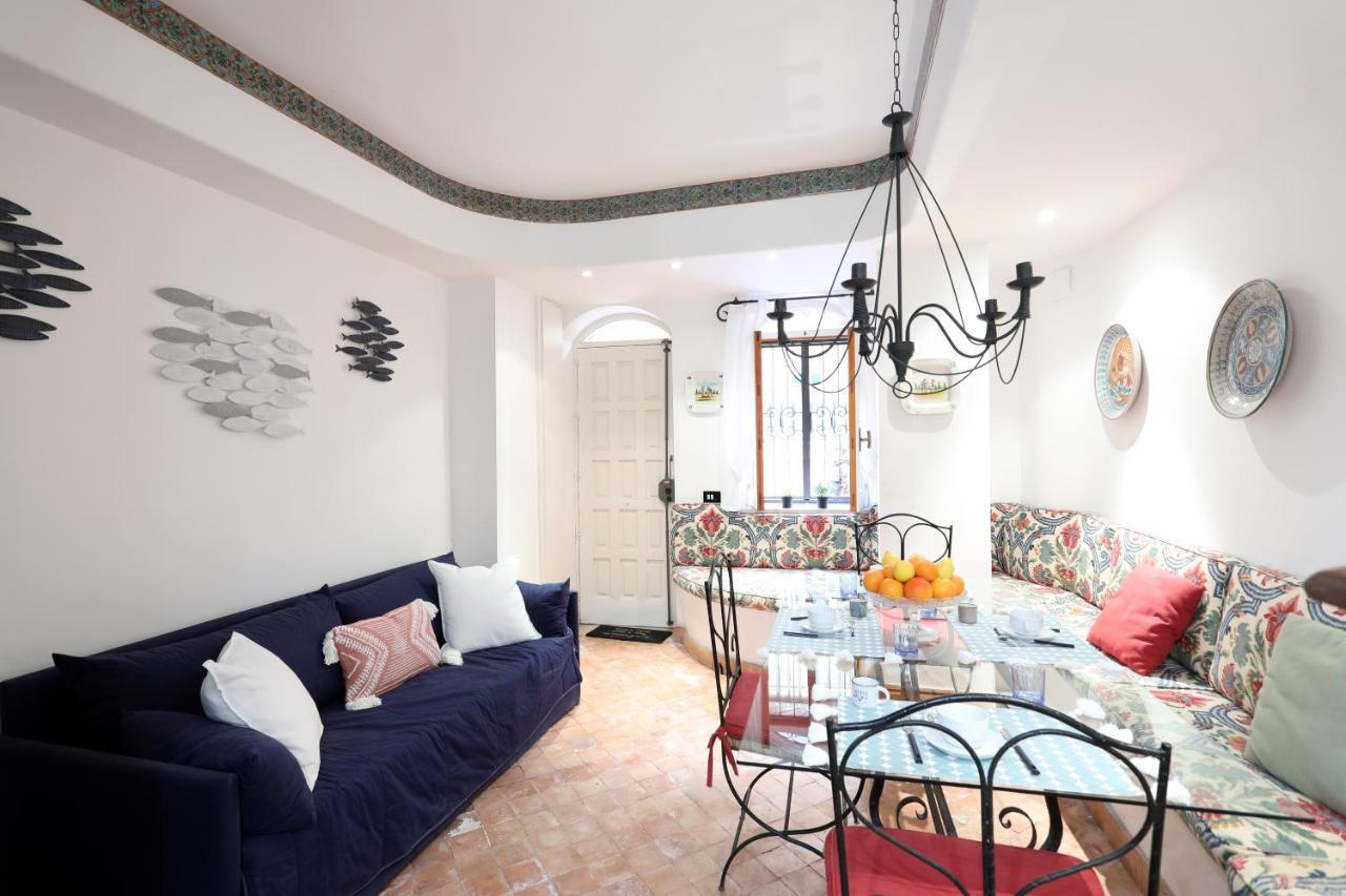 Porta Catania & Duomo Cozy Apartment 陶尔米纳 外观 照片
